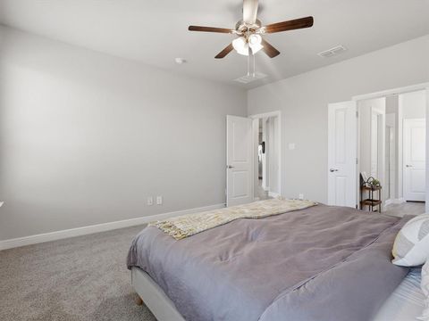 Tiny photo for 16032 Farringdon Way, Fort Worth, TX 76247 (MLS # 21195500)