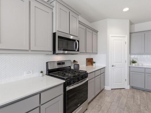 Tiny photo for 16032 Farringdon Way, Fort Worth, TX 76247 (MLS # 21195500)