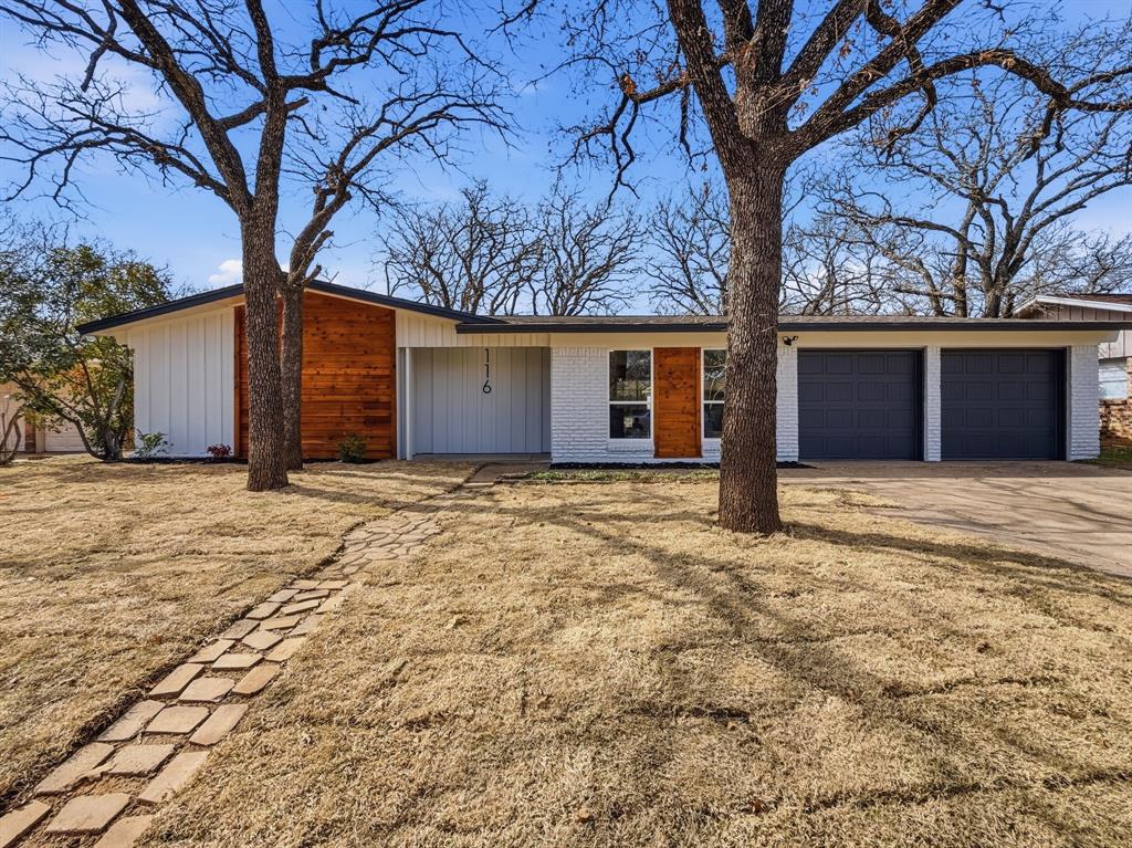 116 Ravenswood Drive