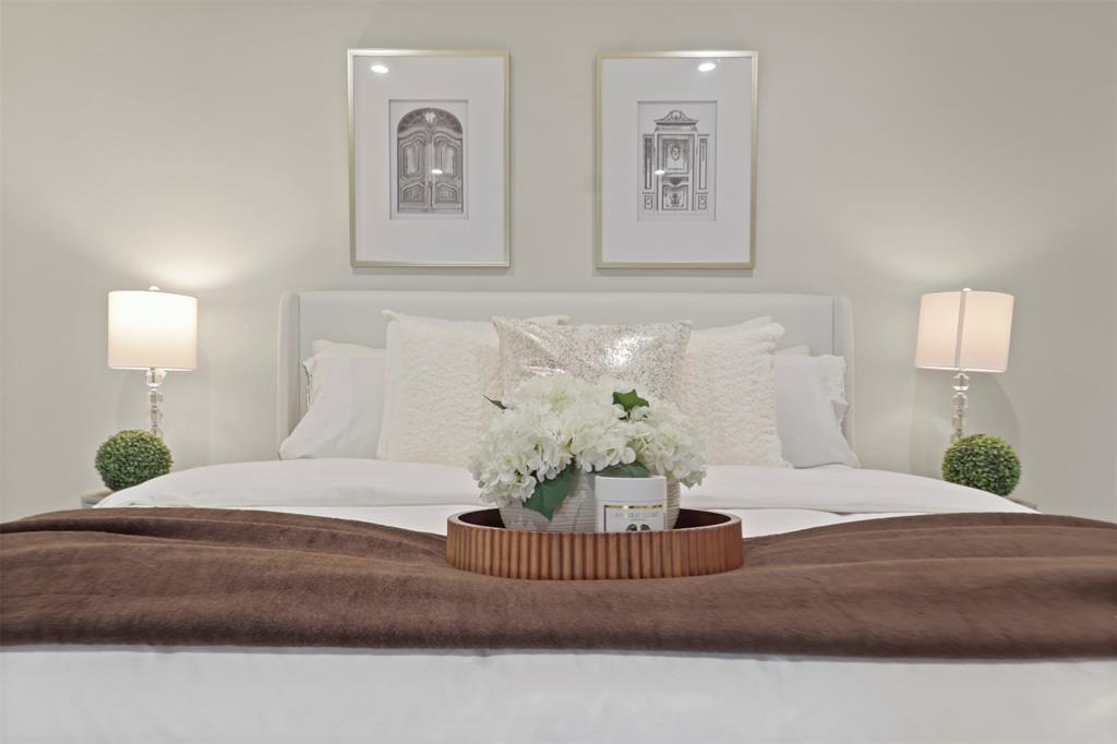 Lovers Lane East - Residential