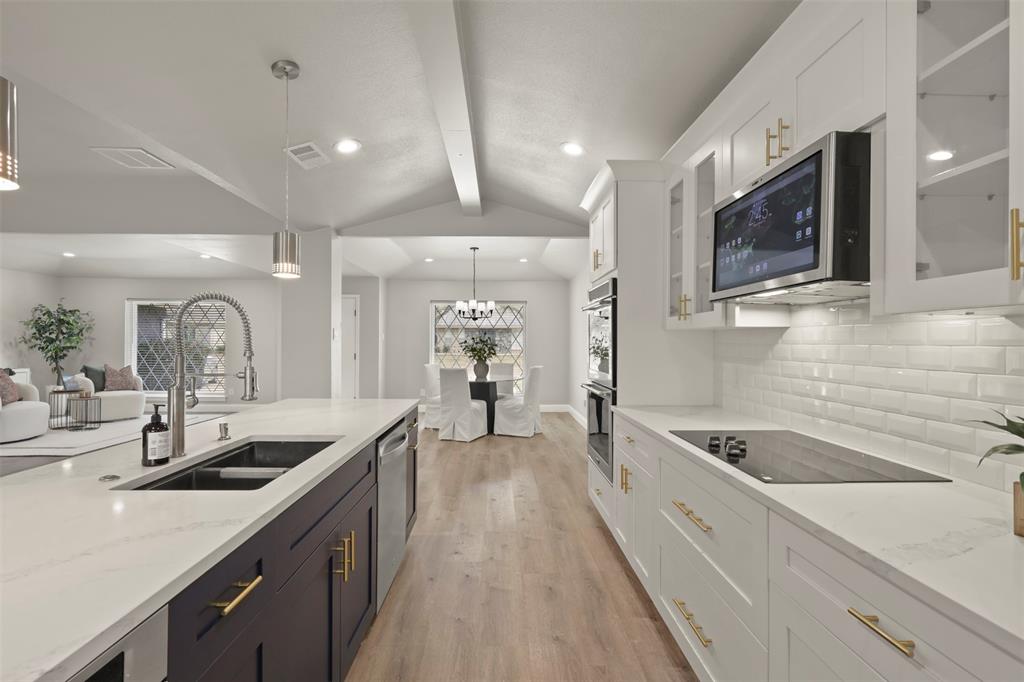 Lovers Lane East - Residential