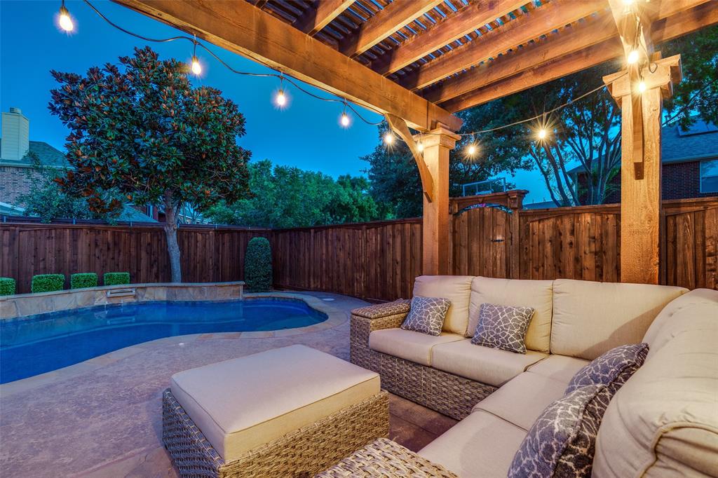 THE TRAILS PH 8 - Residential