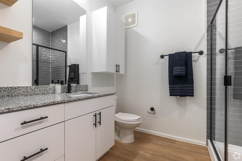 Uniti Bishop Arts - Residential Lease