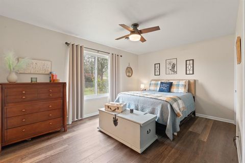 Tiny photo for 1001 Princeton Place, Cleburne, TX 76033 (MLS # 21199980)