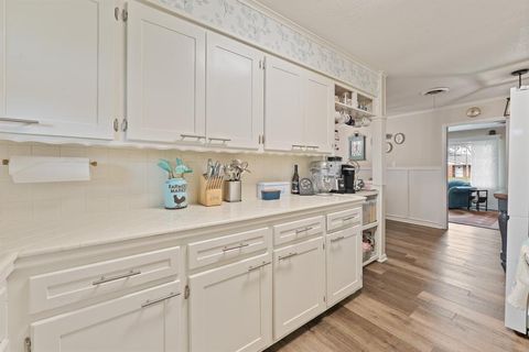 Tiny photo for 1001 Princeton Place, Cleburne, TX 76033 (MLS # 21199980)