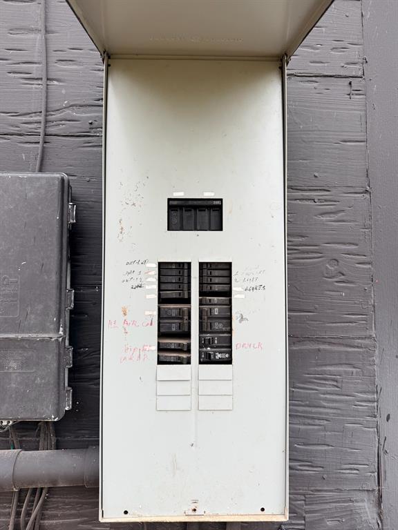 Thompson Howard Add - Residential