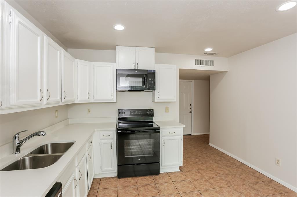 Friars Square Add - Residential Lease