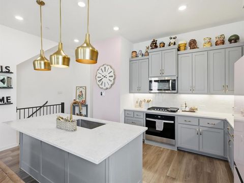 4340 Henderson Avenue North Richland Hills TX 76180