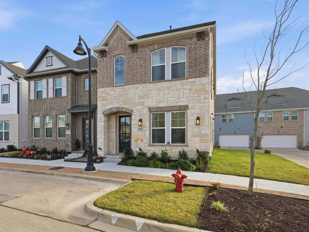 4340 Henderson Avenue