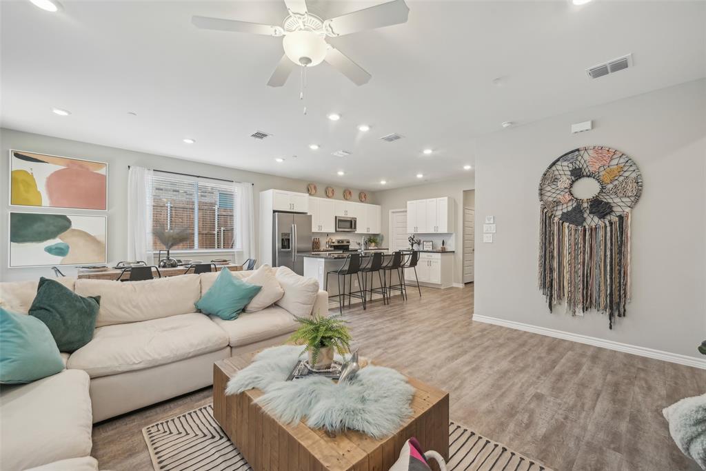 Light Farms - Residential Lease