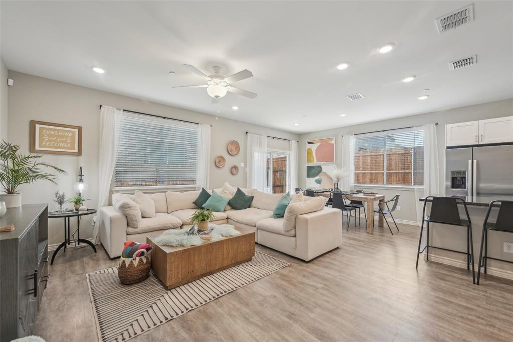 Light Farms - Residential Lease