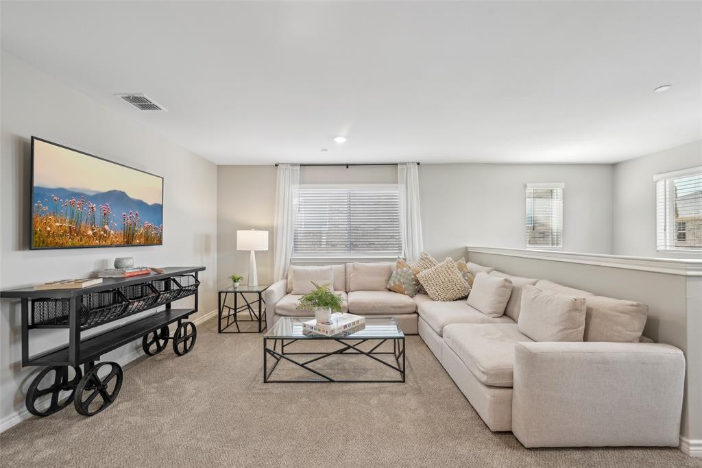 Light Farms - Residential Lease