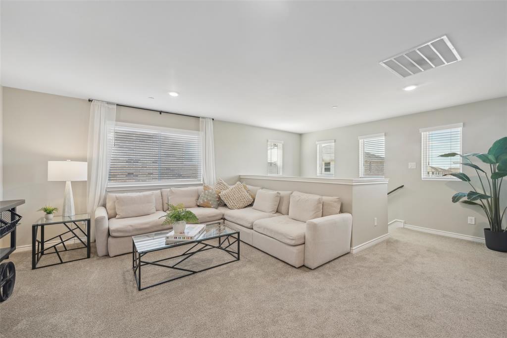 Light Farms - Residential Lease