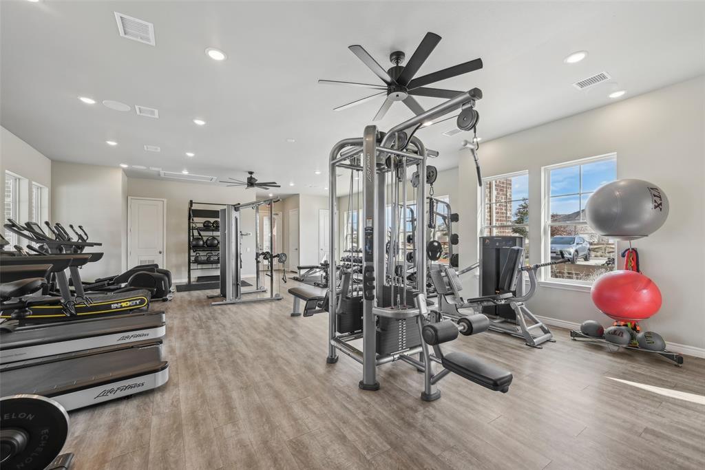 Light Farms - Residential Lease