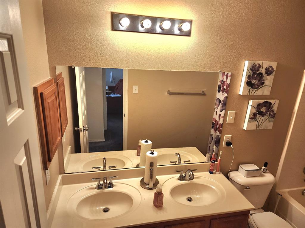 Glenway Estates - Residential