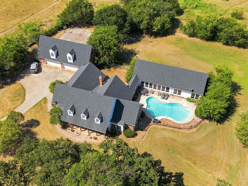 9732 Timber Trail