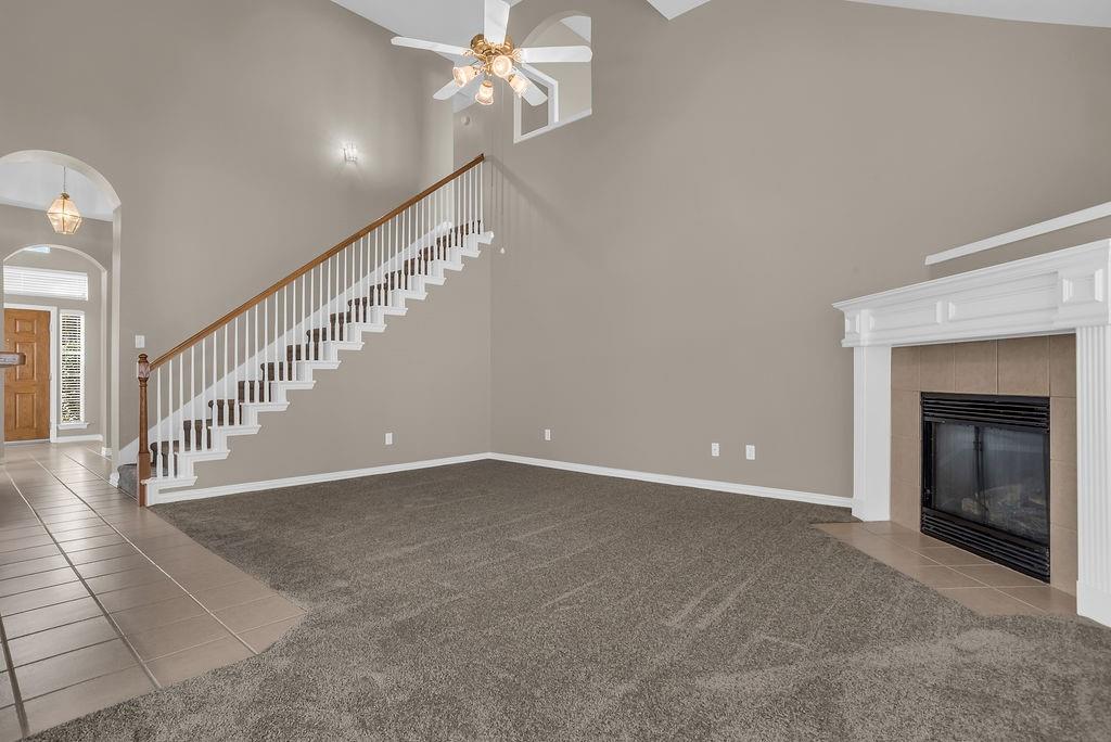 Chapel Hill 02 Ph 01 - Residential Lease