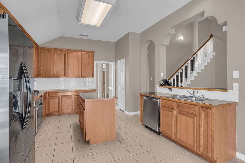 Chapel Hill 02 Ph 01 - Residential Lease