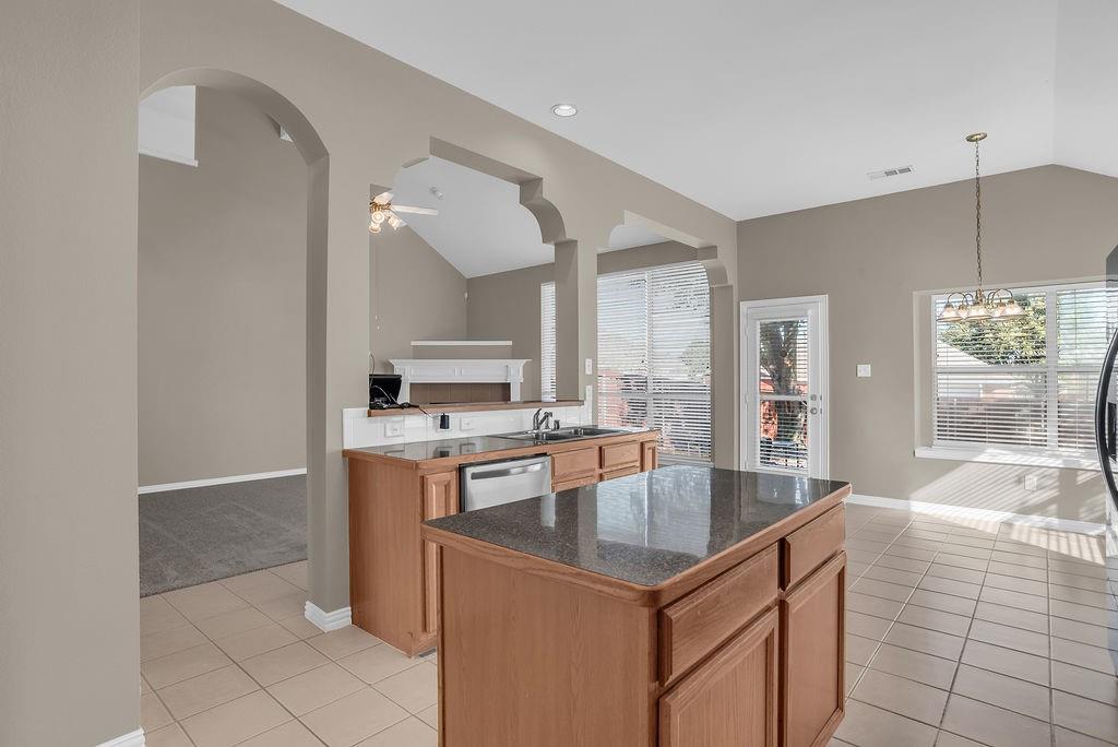 Chapel Hill 02 Ph 01 - Residential Lease