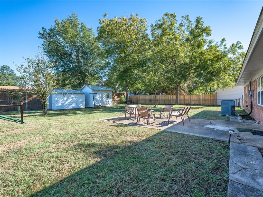 Large Lot - Residential