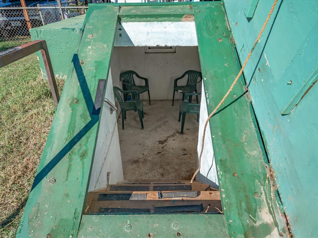 Large Lot - Residential