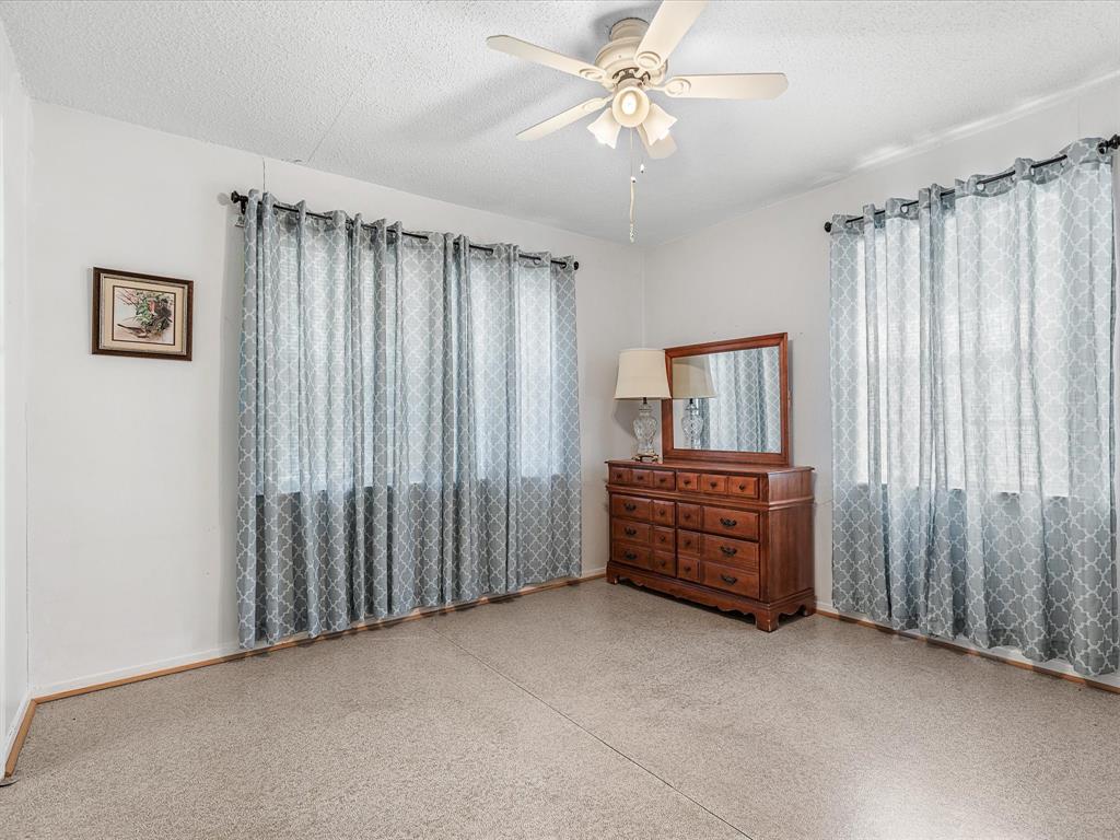 Large Lot - Residential