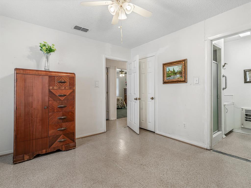 Large Lot - Residential