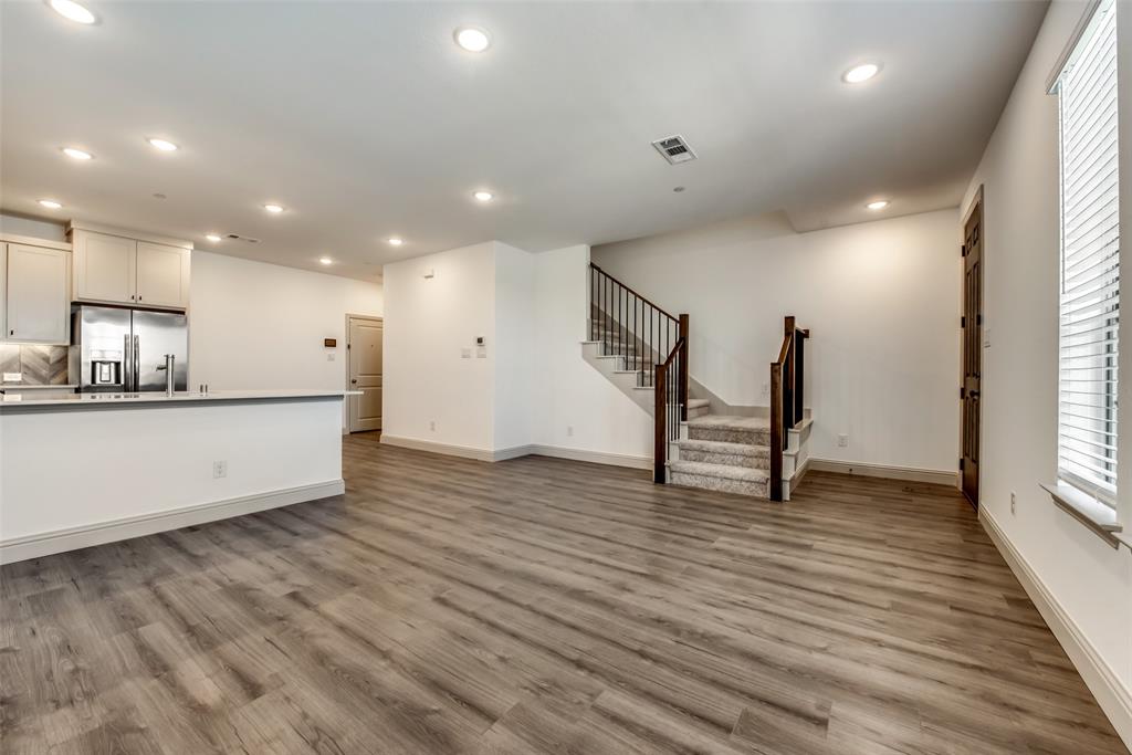 HARVEST TOWNHOMES PHASE 1 - Residential Lease