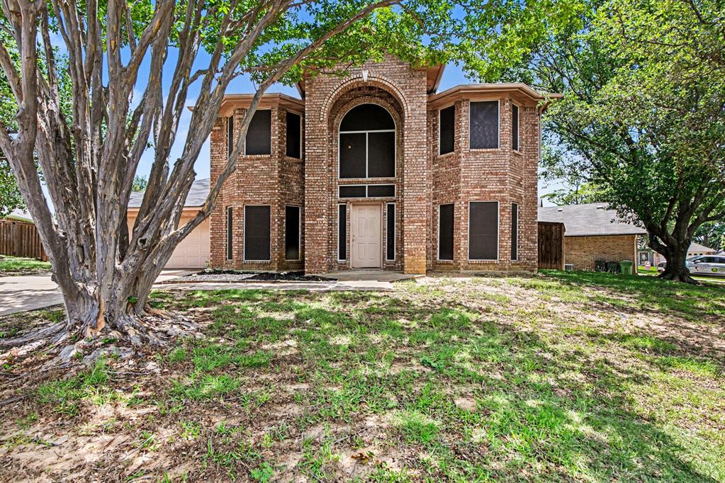Photo of 7654 Moss Court, North Richland Hills, TX 76182 (MLS # 21300528)