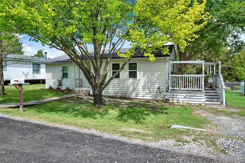 Tiny photo for 7245 County Road 998, Nevada, TX 75173 (MLS # 21209729)