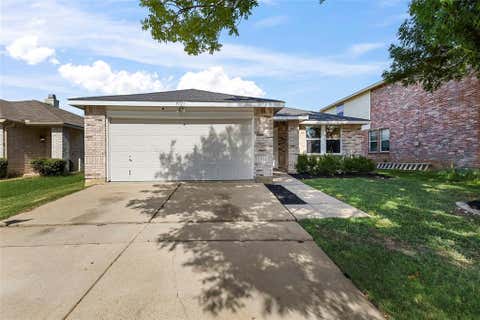 Photo of 9121 Riding Stable Lane, Fort Worth, TX 76123 (MLS # 21351897)