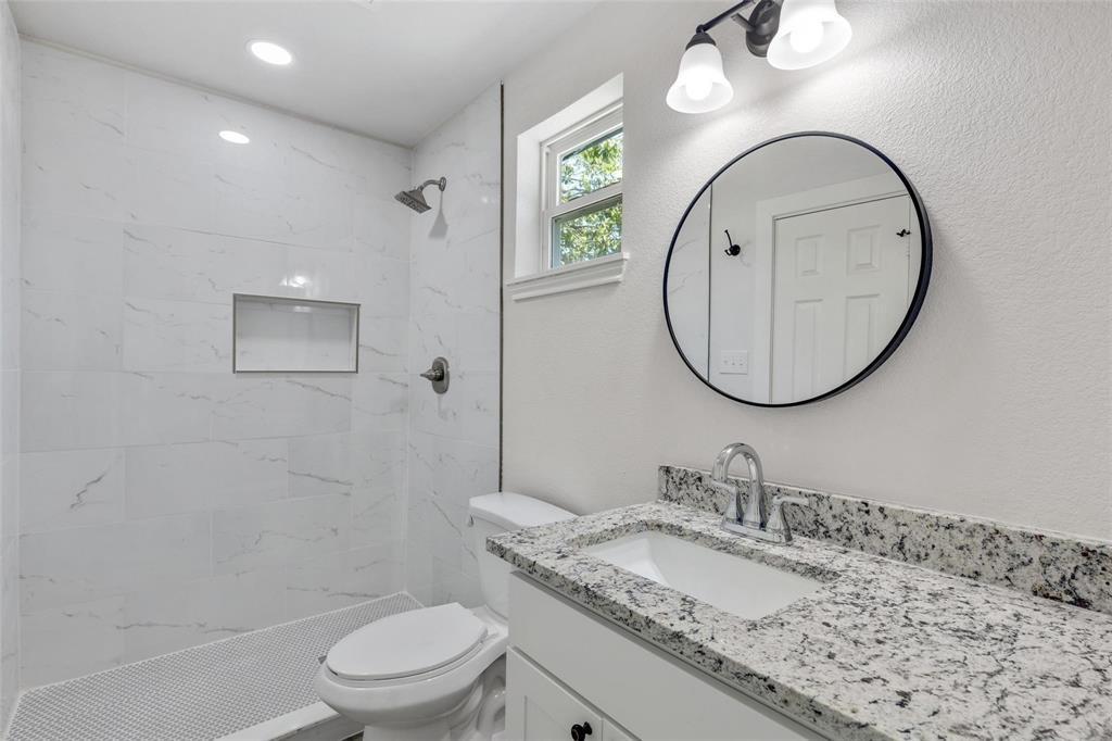 Williamsburg Square - Residential Lease