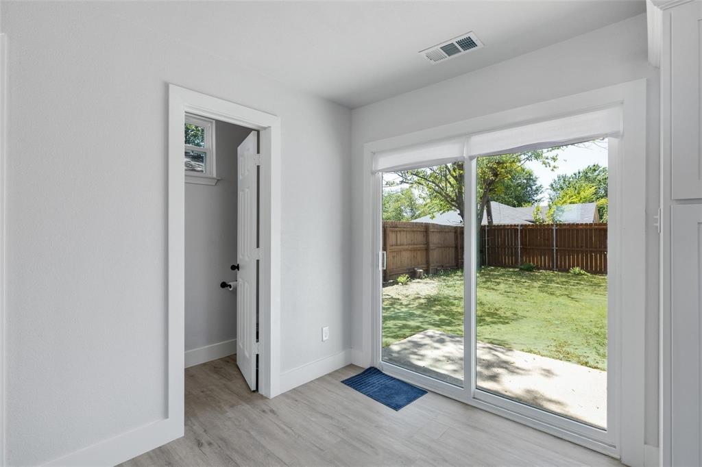 Williamsburg Square - Residential Lease