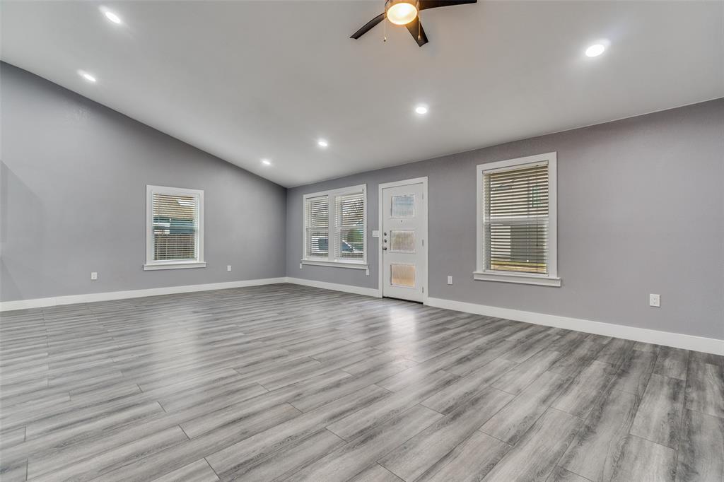 Z E Coombs West End - Residential