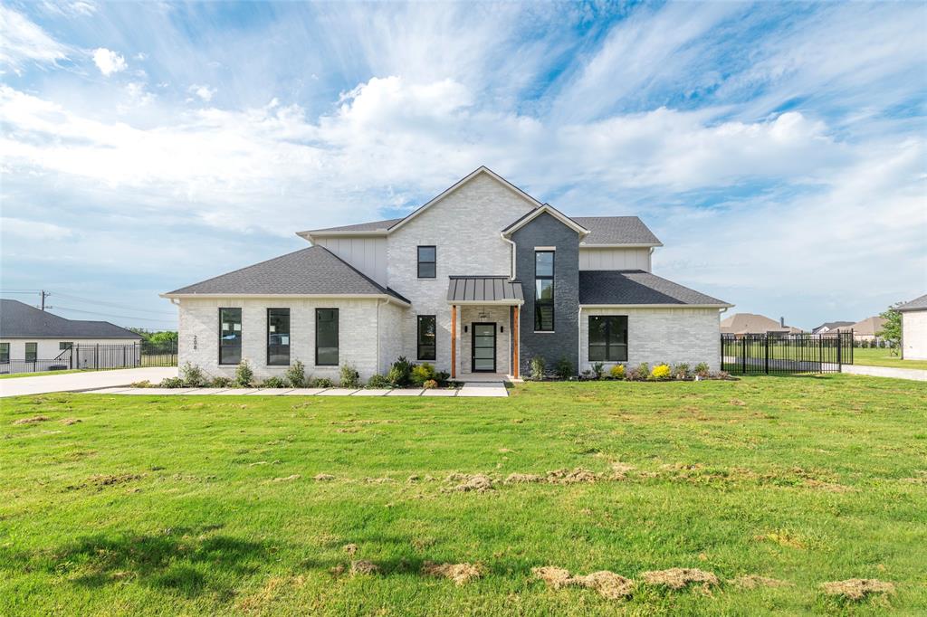 208 W Cottage Hill Parkway