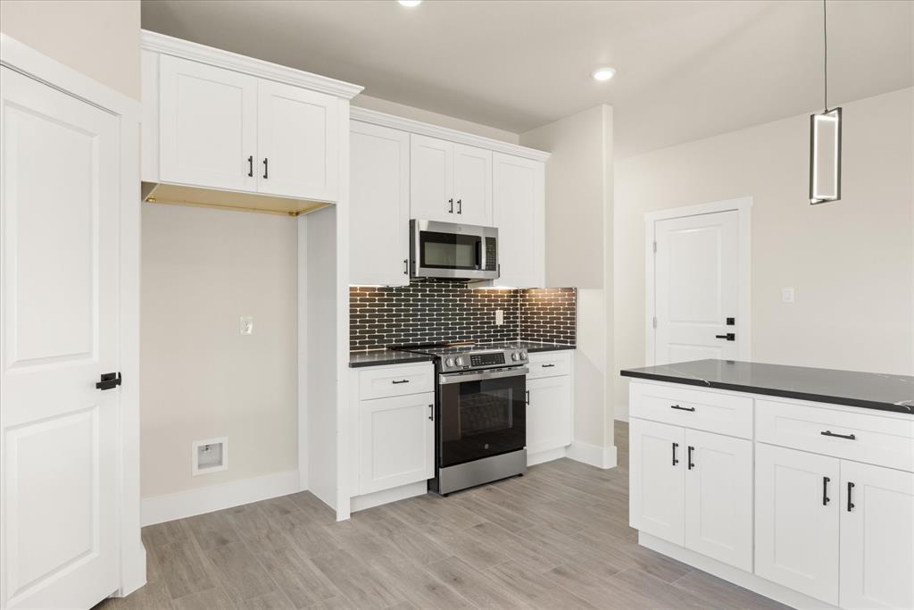 Canyon Creek - Residential