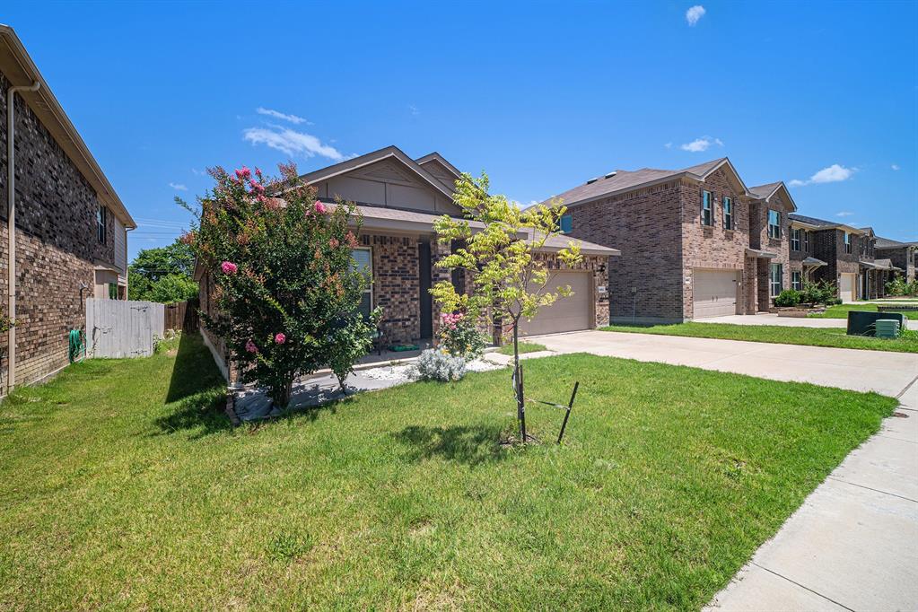 8004 Spritsail Lane