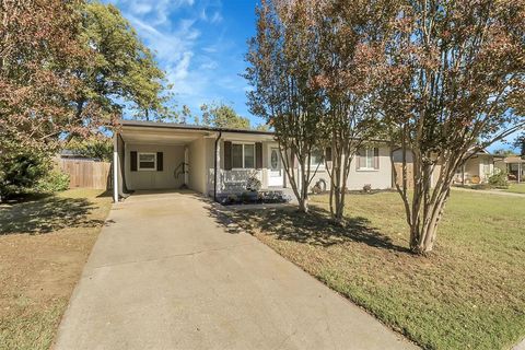 A home in Hurst