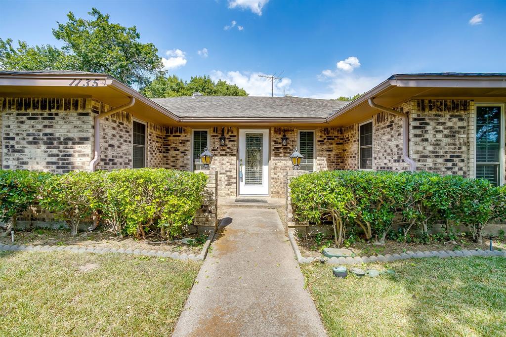 1135 Joanna Circle