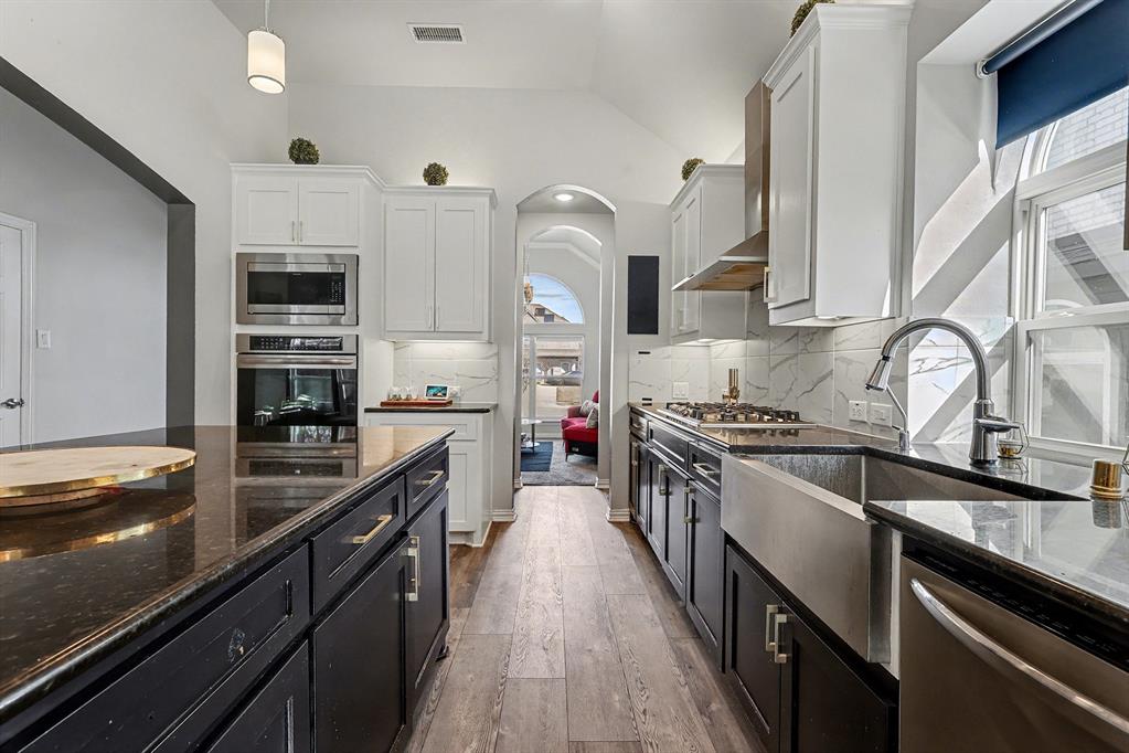 THE VILLAGES AT CHARLESTON - Residential