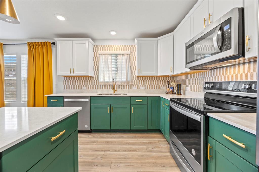 2009 Village Creek Lane