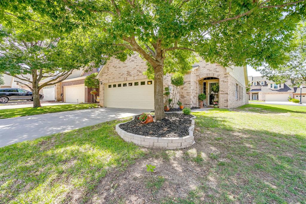 205 Greathouse Village