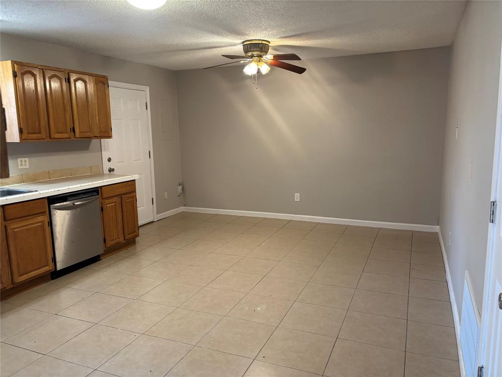 Gatewood 02 3rd Sec - Residential