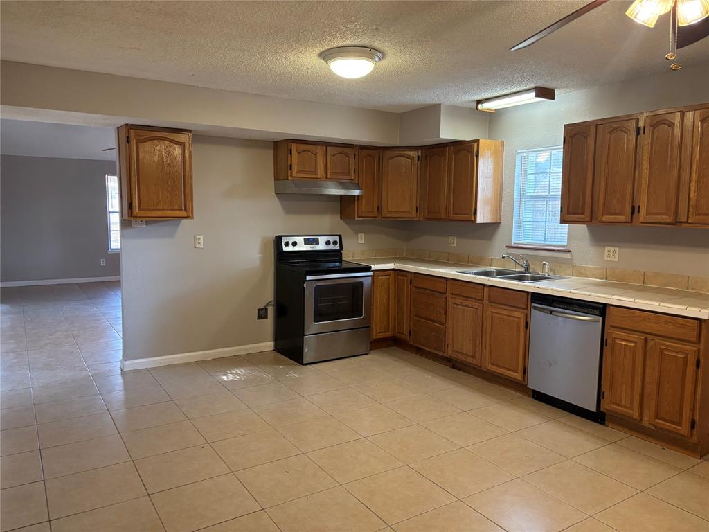 Gatewood 02 3rd Sec - Residential