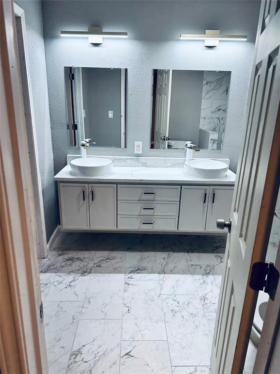 B F Shultz - Residential Lease