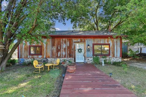 12 Old Shawnee Trail Drive Gordonville TX 76245