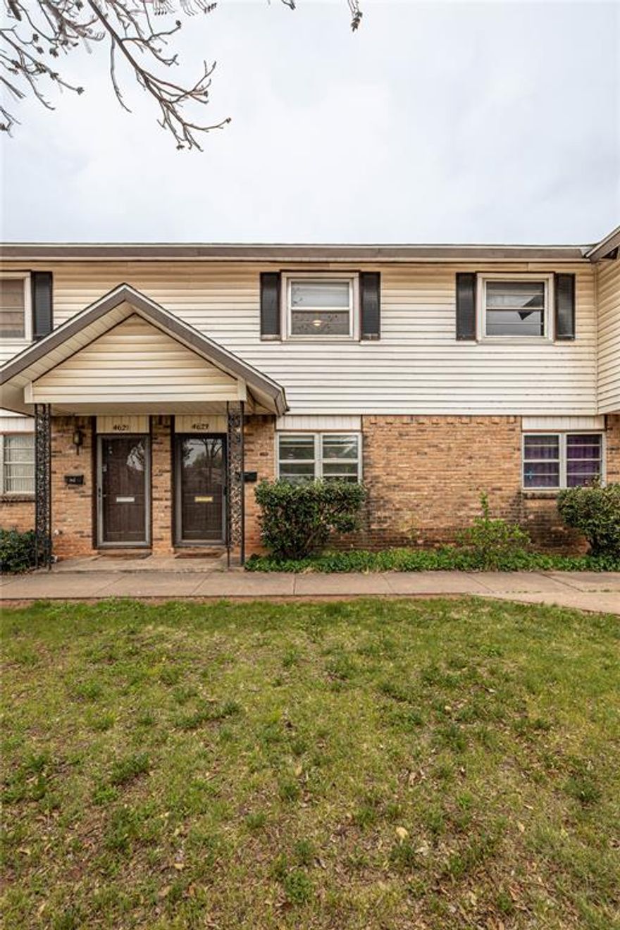 Turn-key property ready to move in or lease. Downstairs has tiled floors, upstairs has new carpet and new LVT in bathroom. Located close to Winters Freeway. 2 car garage access to the rear of property. check this condo out before it is gone!