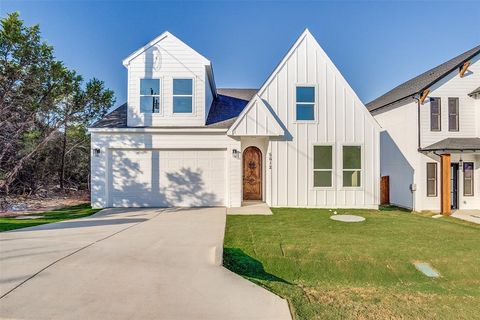 5612 Barkridge Drive Granbury TX 76048