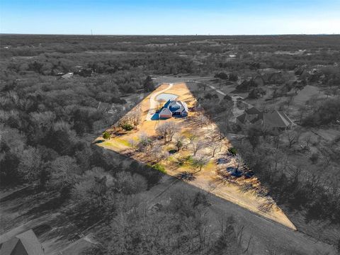 A home in Burleson