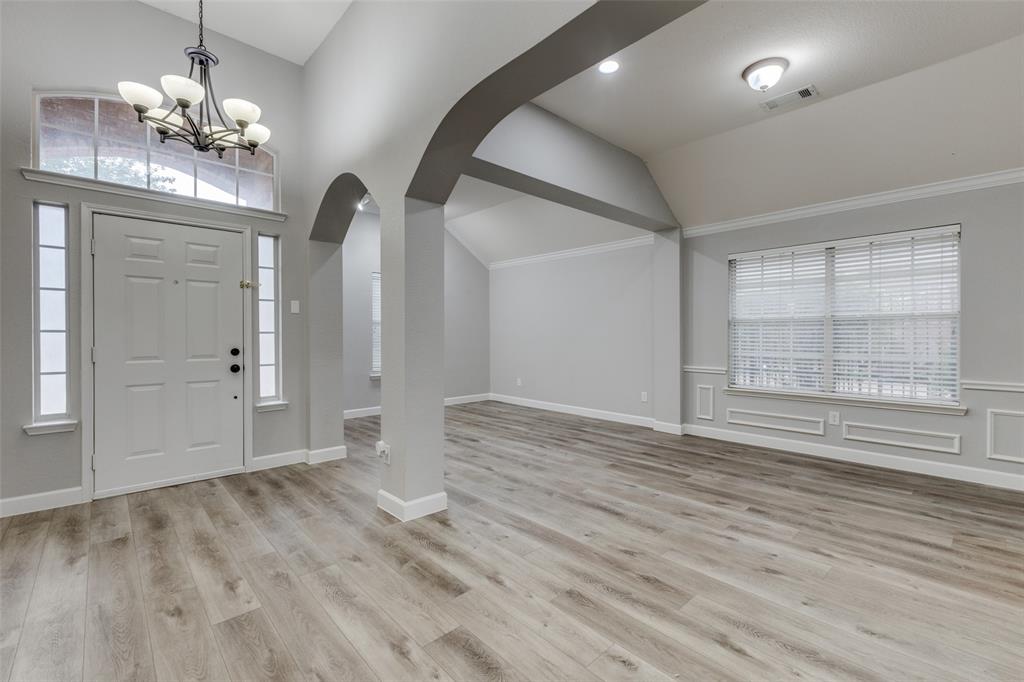 116 Fallbrook Drive